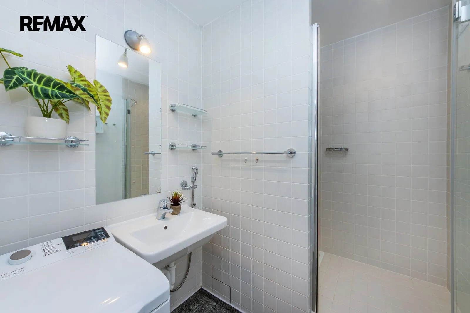 Prodej bytu 3+1 v osobním vlastnictví 66 m², Praha 8 – Bohnice, Fotografie 3 z 15