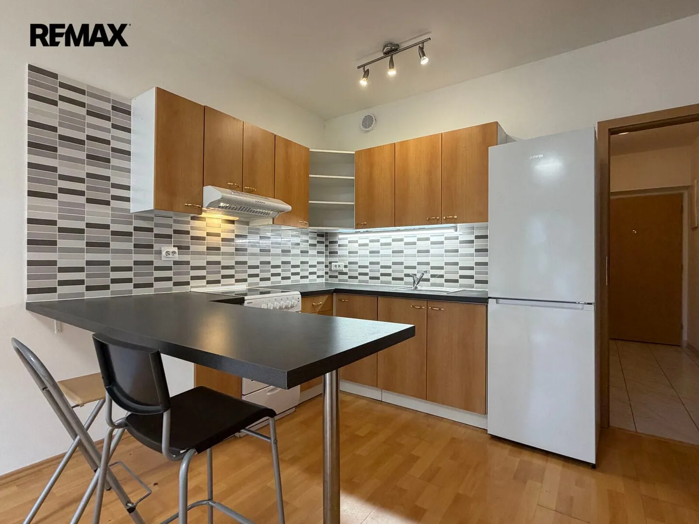Pronájem bytu 2+kk v osobním vlastnictví 48 m², Praha 9 – Letňany, Fotografie 4 z 15